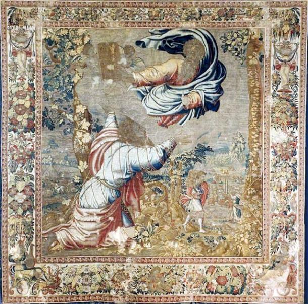Comme décrit dans le Livre du Deutéronome, cette tapisserie des années 1550 de Jan de Kempeneer représente Moïse recevant les tablettes. (Domaine public)