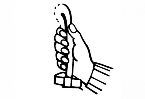 Remarquez les six doigts de la main de Kan B'alam II, détail tiré de son portrait qui se trouve au Pier D, Maison A, Palais, Palenque. (Illustration publiée dans Tiesler and Cucina, auteur fourni)
