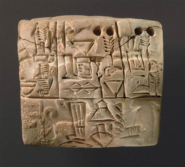 Un exemple de tablette cunéiforme qui servait également à 