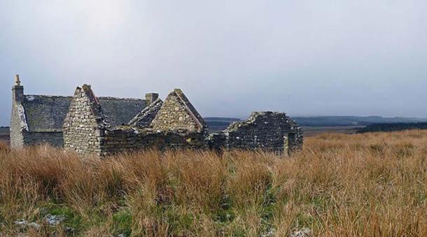 Ruines de la ferme de Badharigo, Osclay, Caithness. (Claire Pegrum/CC BY SA 2.0)