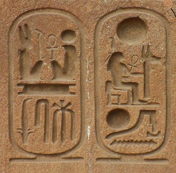Les cartouches de Ramsès II à Tanis 