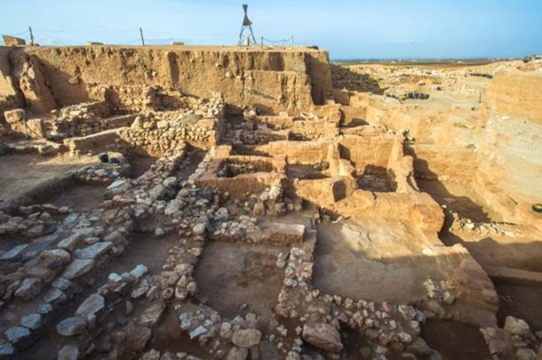 Ruines d'Ebla, en Syrie, où des tablettes sumériennes ont été découvertes. (siempreverde22 / Demeure)