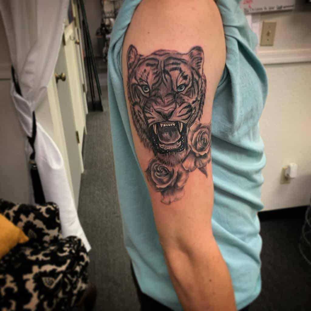 bras tigre rose tatouages jokers_tattoos15