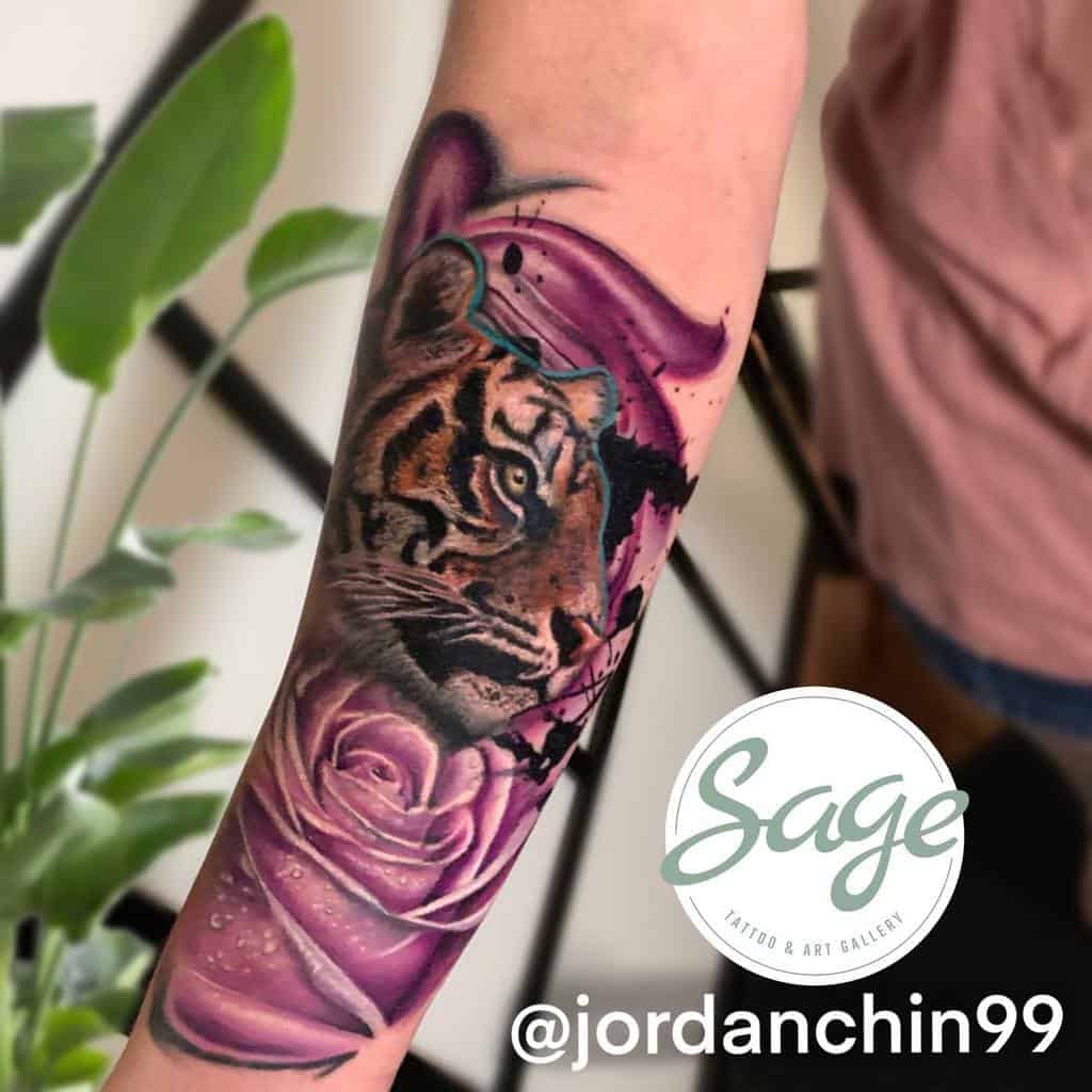 tatouages réalistes de roses tigrées jordanchin99