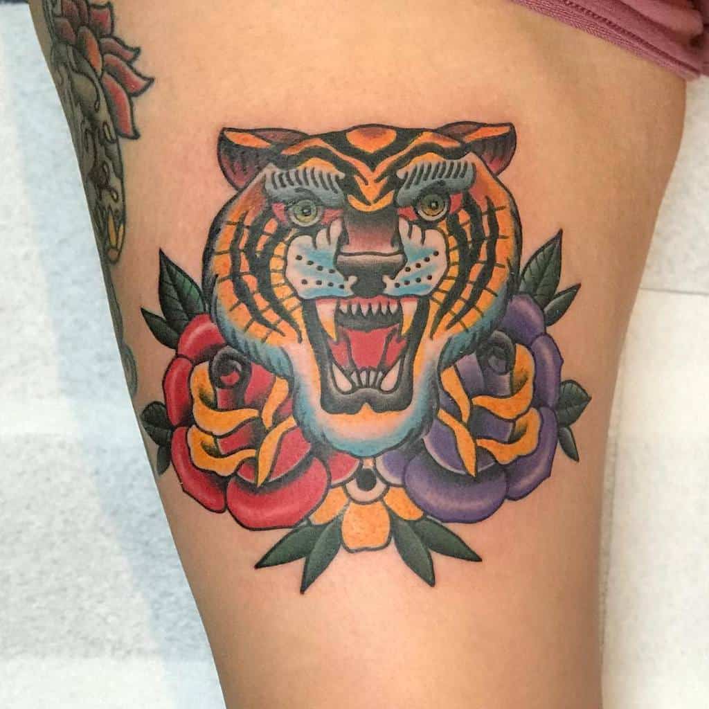 tatouages de tigre de cuisse rose hooliganz_art