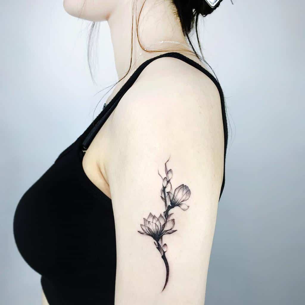 bras magnolia tatouages tattooist_bega