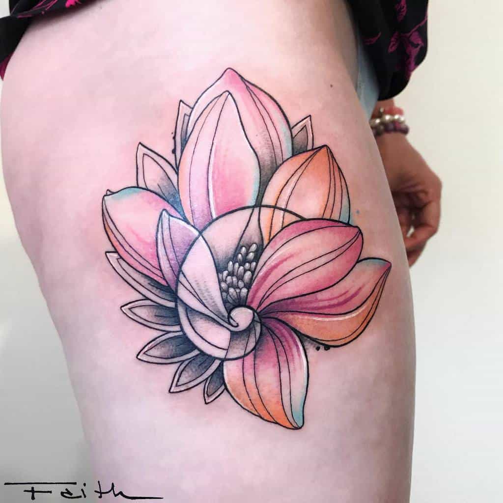 Tatouages de cuisse magnolia faith.tattoo
