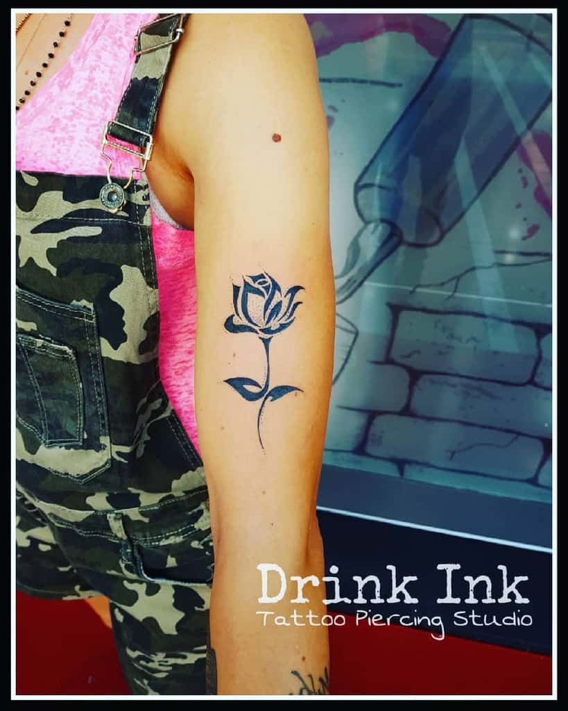 bras tribal rose tatouages drinkinkalassio