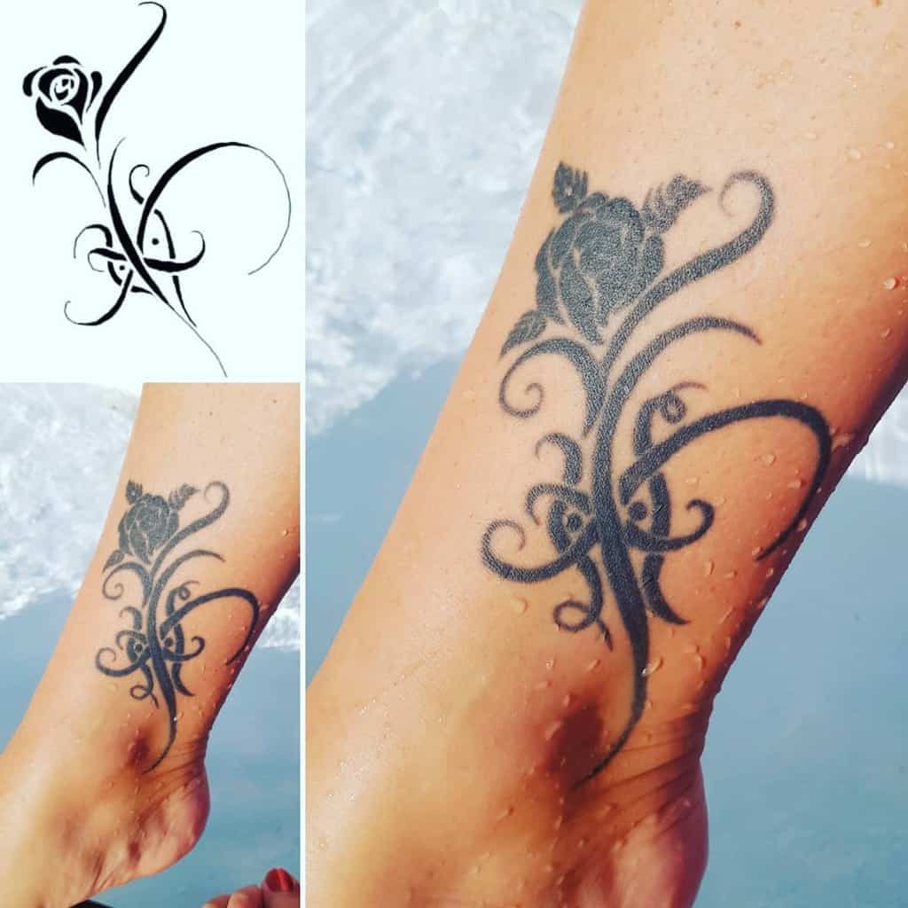 tatouages de roses tribales sur les jambes leajelstad