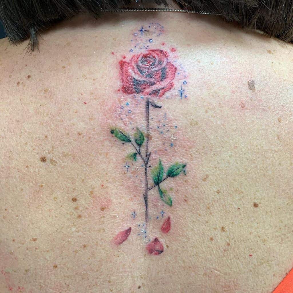 beauté réaliste et tatouages de la bête rose krystinemckee