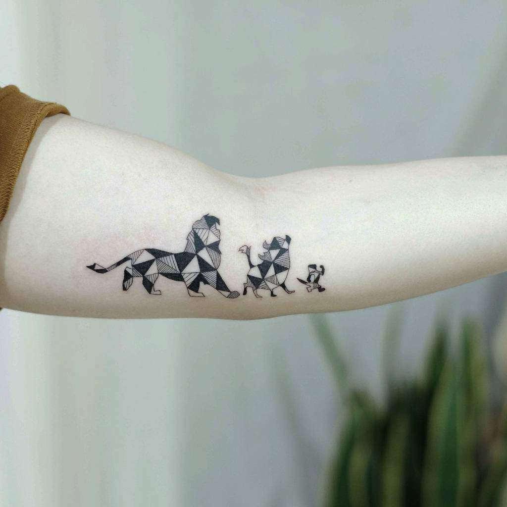 Petits tatouages du roi lion de Disney zada_hk