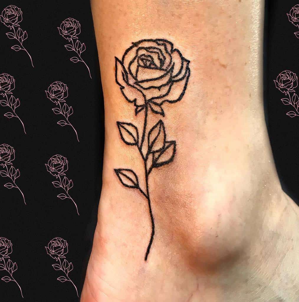Tatouages simples de rose à la cheville kristalnamaterija_tattoo