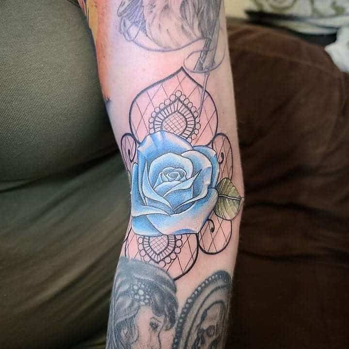 bras bleu rose tatouages druluv02