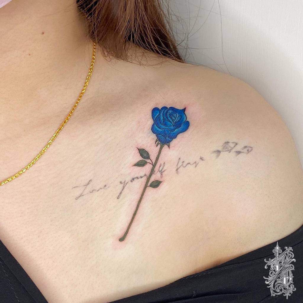 bras bleu rose tatouages marujo.tattooist