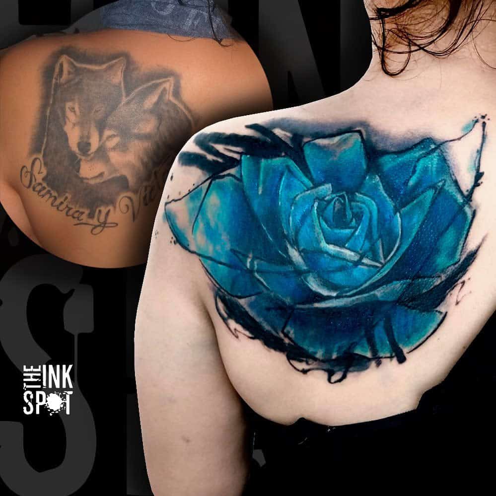 dos tatouages rose bleue danw_inkspot