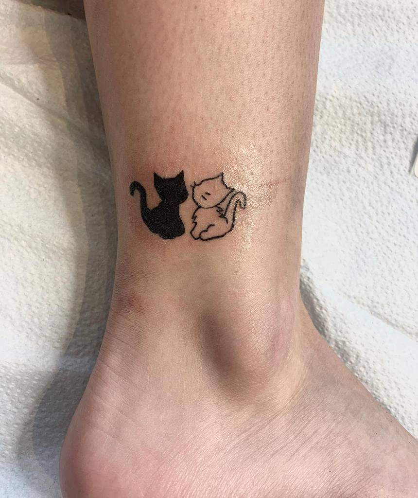 Top 71 Des Meilleures Idees De Tatouage De Petits Chats Troovez Com