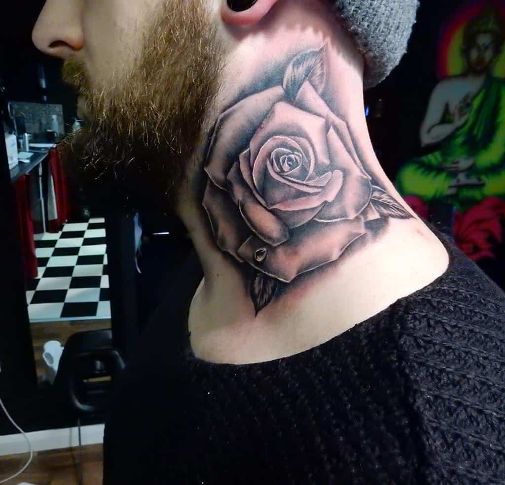 Tatouages en col de rose ombragé critical_ink_tattoostudioleeds