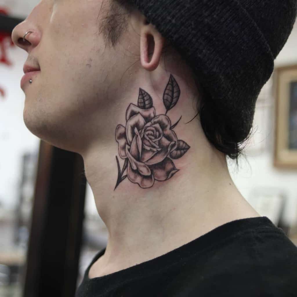 tatouages de col de rose de tige tatouages libres