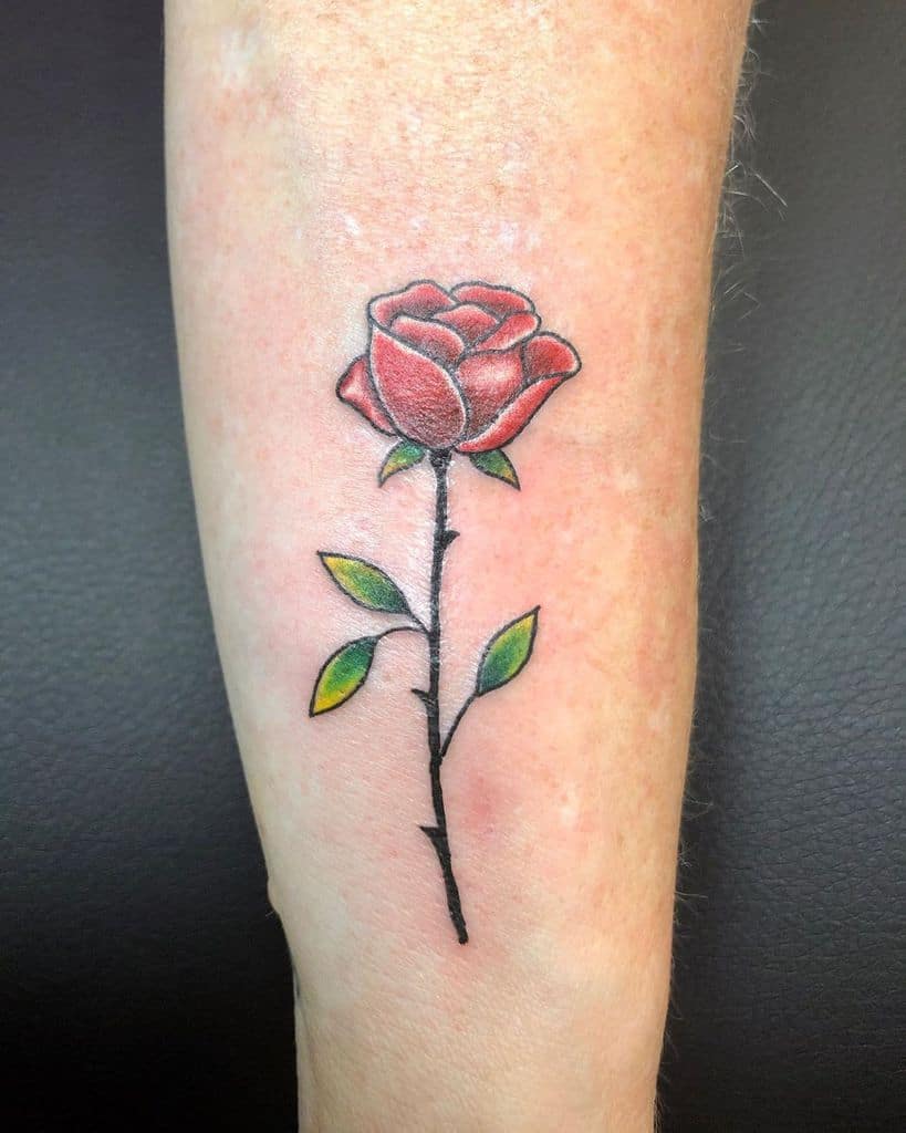 Tatouages de petites roses Tatouage de Kevin Barrett