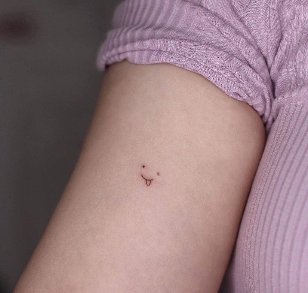 Petit tatouage d'avant-bras pour femmes Ilan Mini