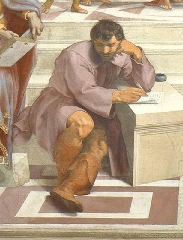 Héraclite (avec son visage dans le style de Michel-Ange) est assis à part des autres philosophes dans l'école de Raphaël d'Athènes.