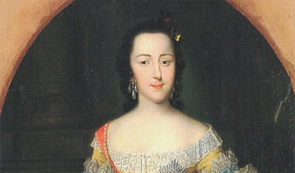 Portrait de la Grande Duchesse Ekaterina Alekseyevna à l'époque de son mariage, par George Christoph Grooth, 1745. (Domaine public)