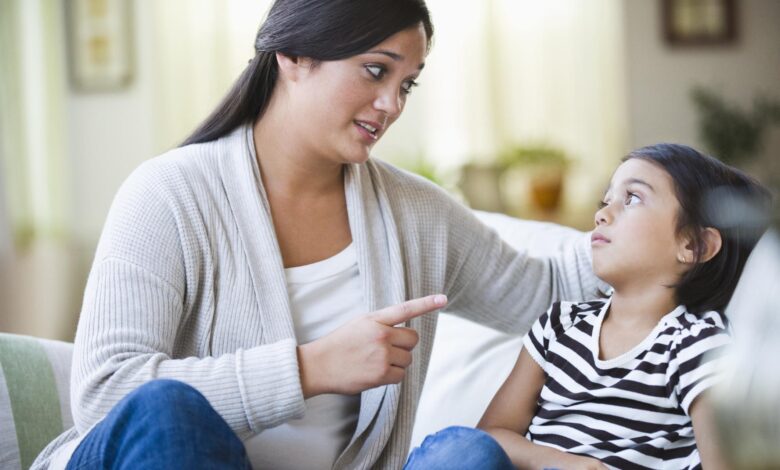 6 façons de discipliner les enfants sans crier