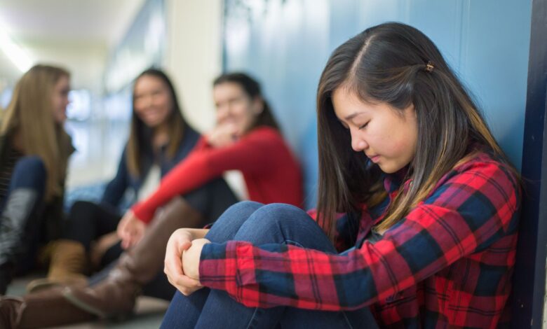 8 raisons pour lesquelles les adolescents intimident les autres