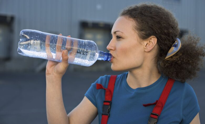 Boire plus d'eau par temps chaud