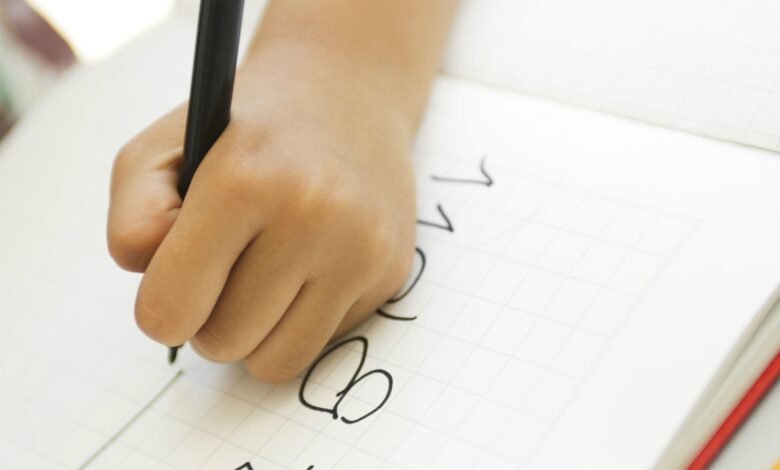 Comment aider votre enfant à apprendre à écrire