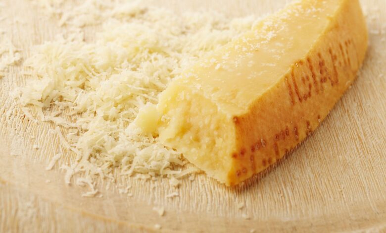 La différence entre le parmesan et le parmigiano-Reggiano