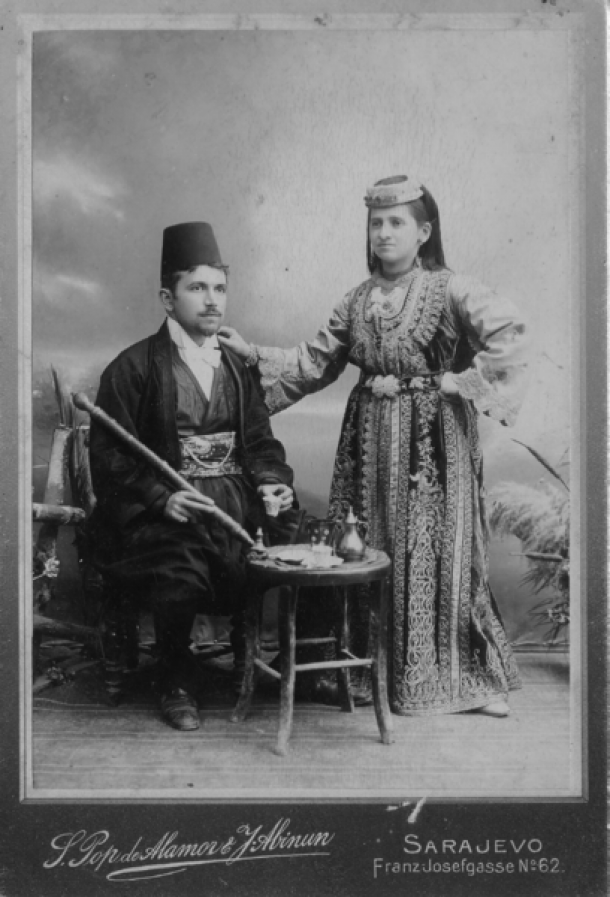Couple juif shepardic en costume traditionnel 1900