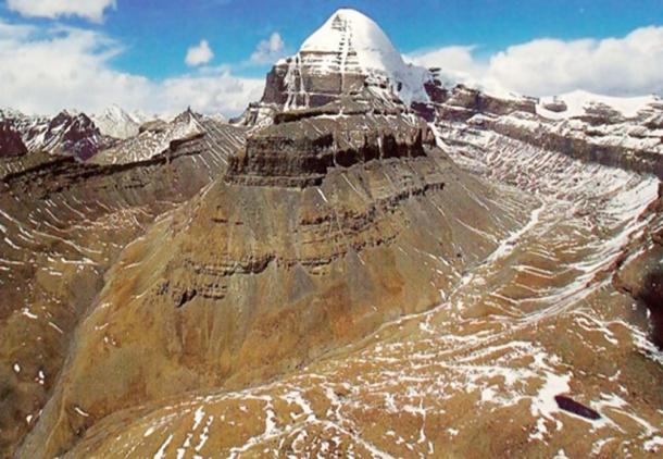 Le Lingam du Mont Kailash