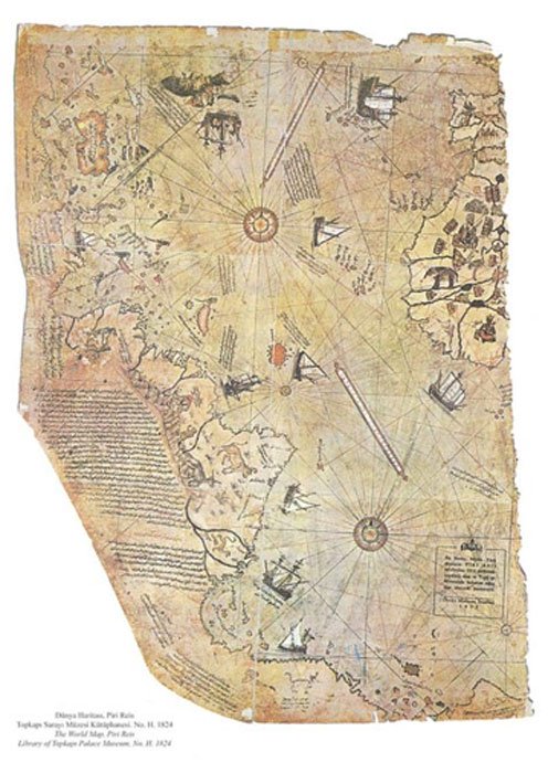 Carte du monde de l'amiral ottoman Piri Reis, dessinée en 1513 mais prétendument basée sur des cartes beaucoup plus anciennes. (Domaine public)