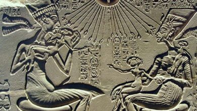 Was the Heretic Pharaoh Akhenaton in Fact the Father of Modern Monotheism?