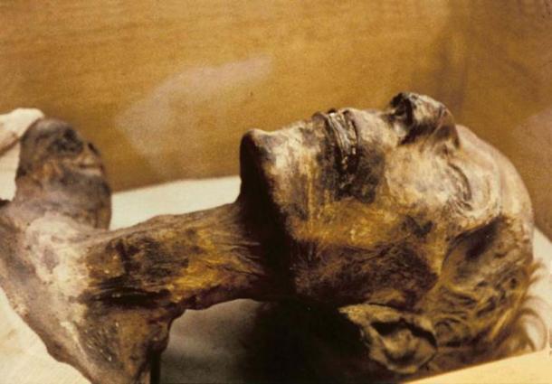 Momie du roi Ramsès II de la XIXe dynastie.