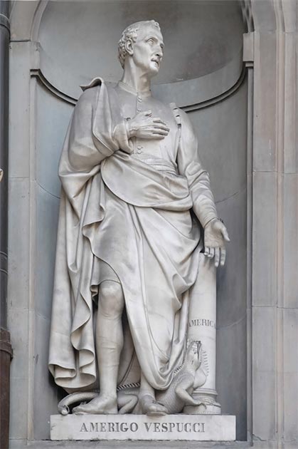 Une statue d'Amerigo Vespucci pour reconnaître ses réalisations et sa vie, Musée des Offices, Florence. (NICOLAS LARENTO / Adobe stock)