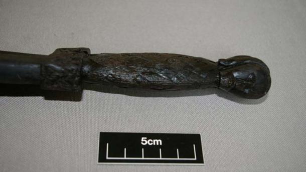 La poignée de l'outil de tissage viking de 30 cm de long (BAM Irlande)