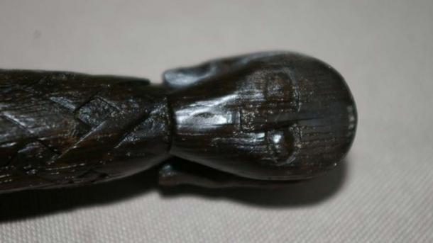La tête humaine sculptée au bout de la poignée (Image : BAM Ireland)