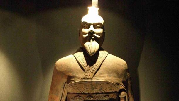 Statue de l'empereur Qin, Chine (reconstitution). 