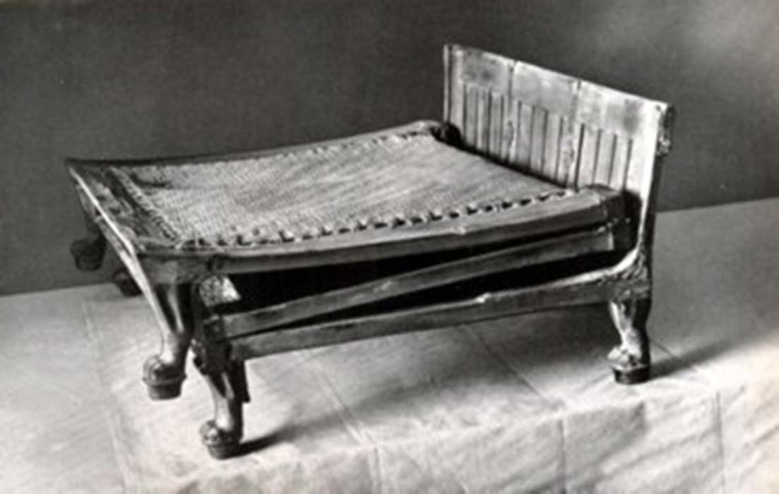 Pourquoi le roi Toutankhamon atil peutêtre fabriqué le premier lit