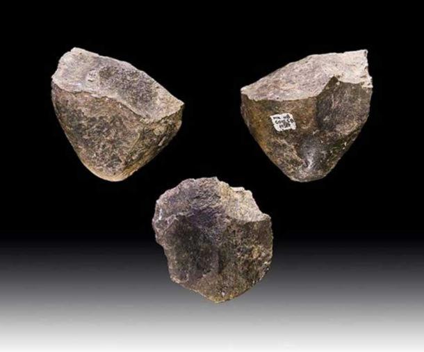 Un hacheur : un des premiers exemples de l'industrie de la pierre. De Melka Kunture, en Éthiopie. 1,7 million d'années B.P. 