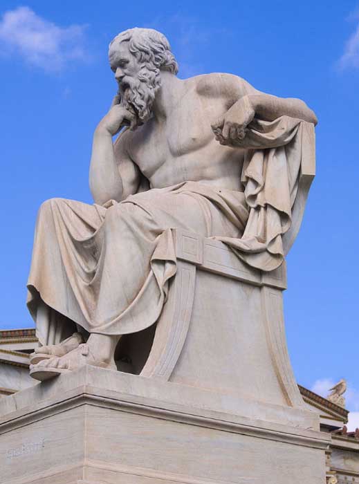 Statue de Socrate devant l'Académie d'Athènes
